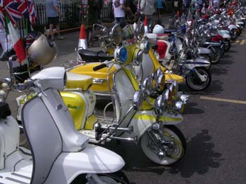 1f_Lambrettas Bar 2006 012